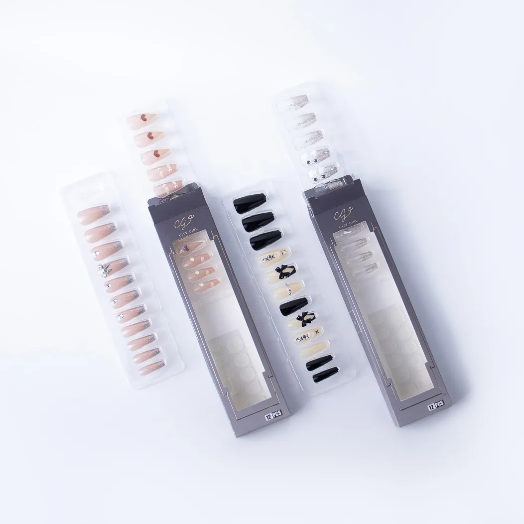 UÑAS POSTIZAS DECORADAS PRESS ON