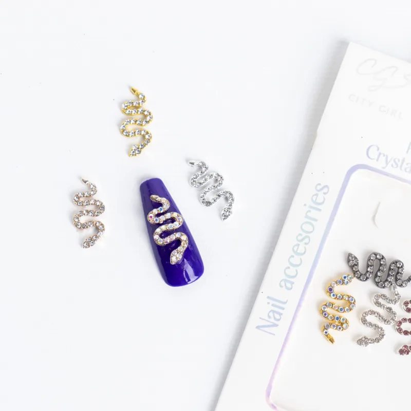 ACCESORIOS PARA UÑAS