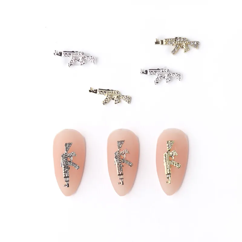 DECORACIÓN PARA UÑAS ARMA