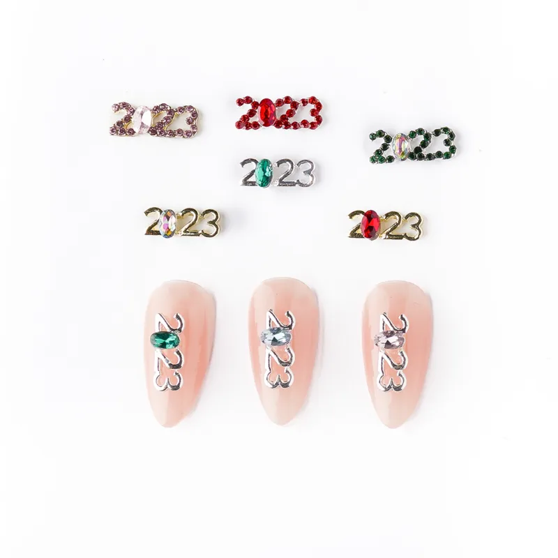 DECORACIÓN PARA UÑAS