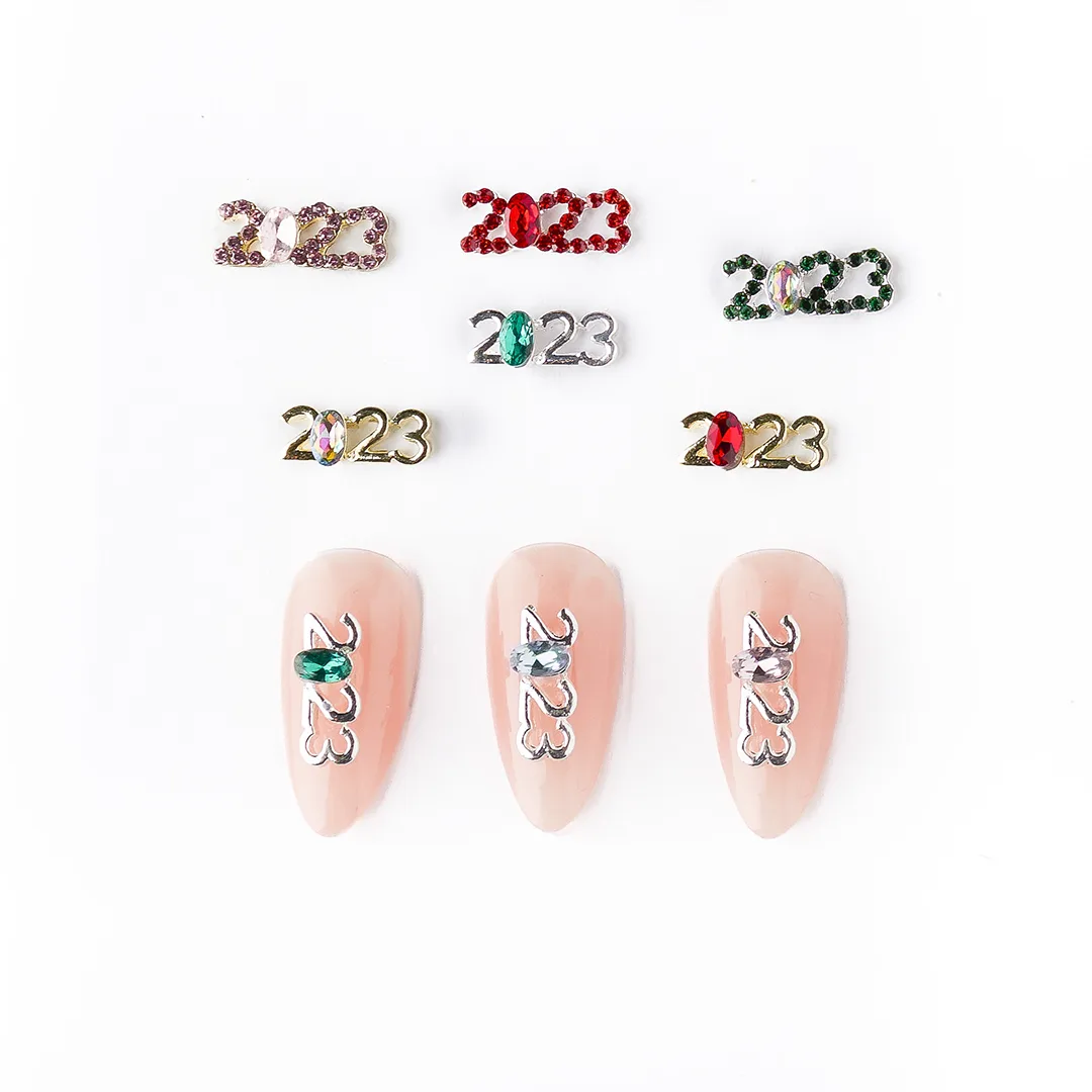 DECORACIÓN PARA UÑAS