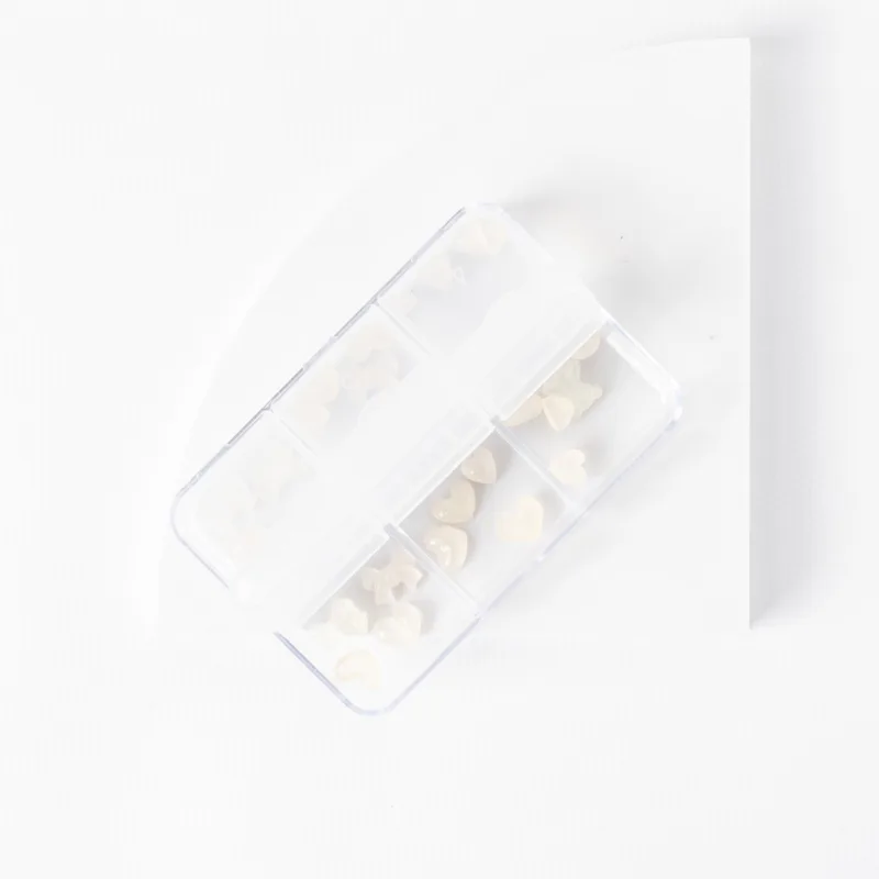 ACCESORIOS PARA UÑAS