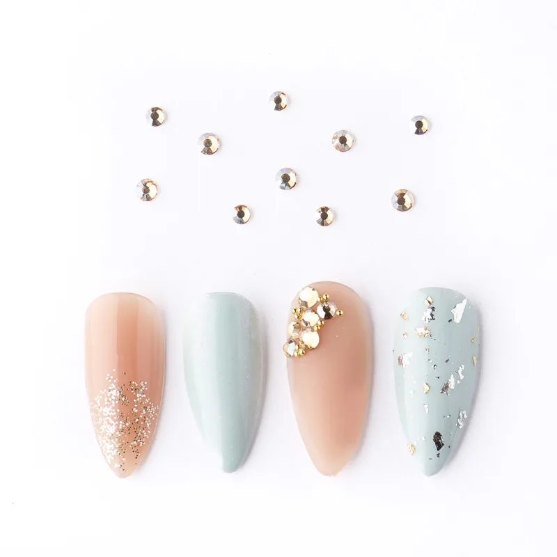 STRASS DORADO PARA UÑAS