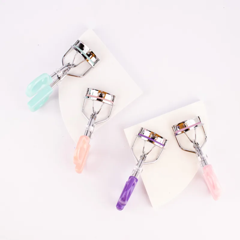 ARQUEADOR DE PESTAÑAS PASTEL