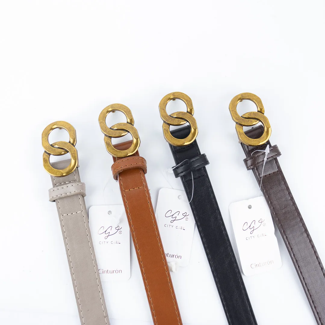 CINTURÓN CON HEBILLA