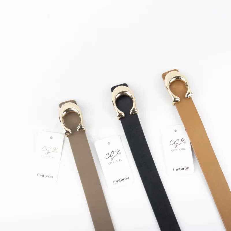 CINTURÓN CON HEBILLA