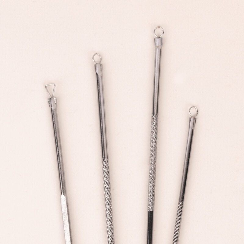 KIT DE 4 AGUJAS PARA PUNTOS NEGROS - Imagen 3