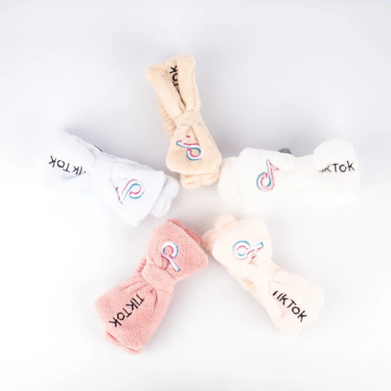 VINCHAS CON MOÑO TIK TOK