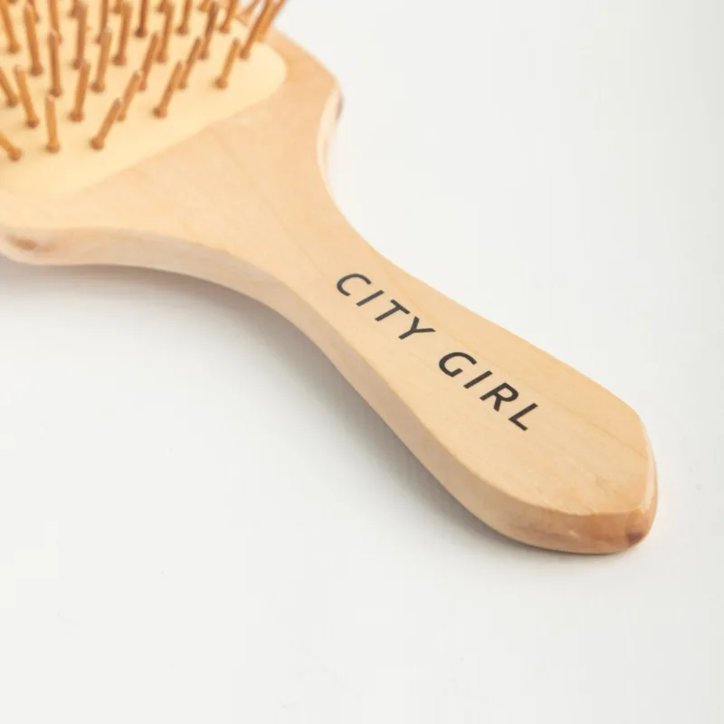 CEPILLO DE PELO MADERA