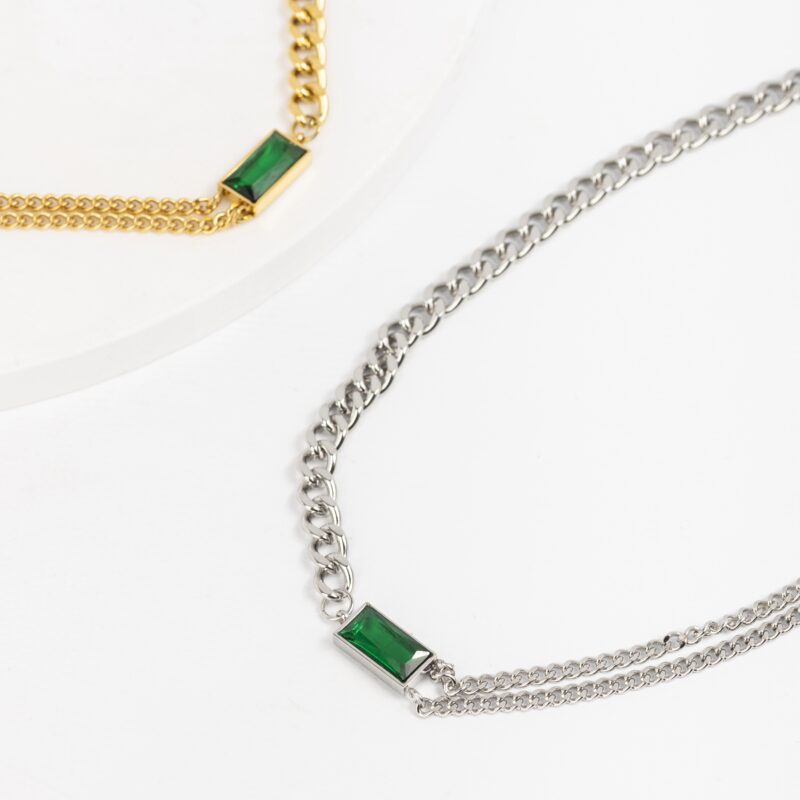 COLLAR