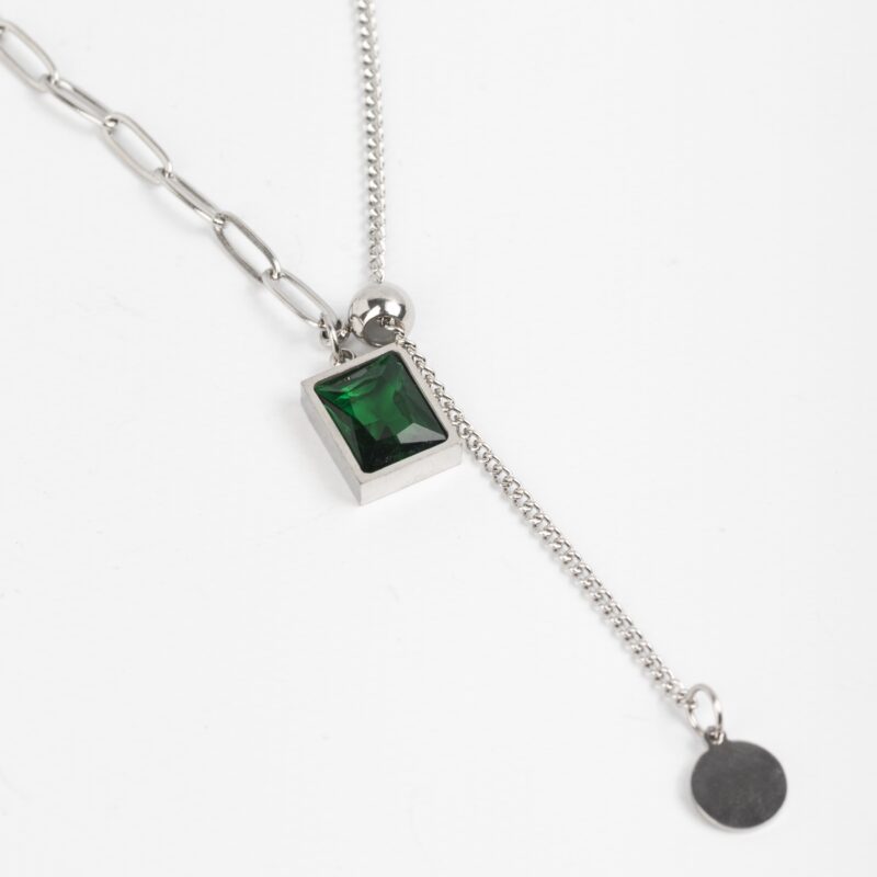 COLLAR