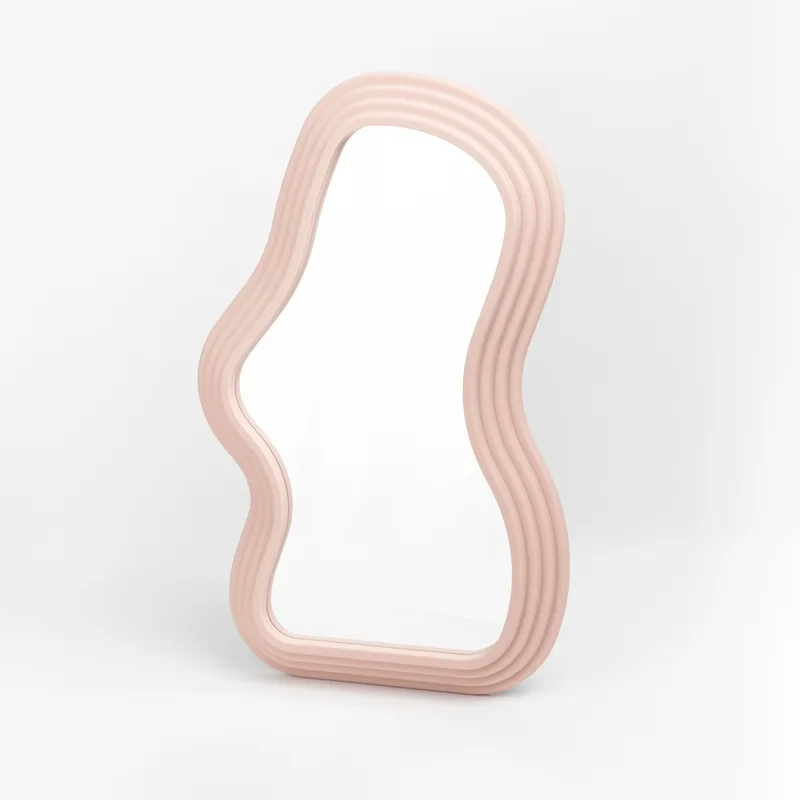 ESPEJO CON DISENO PARA COLGAR