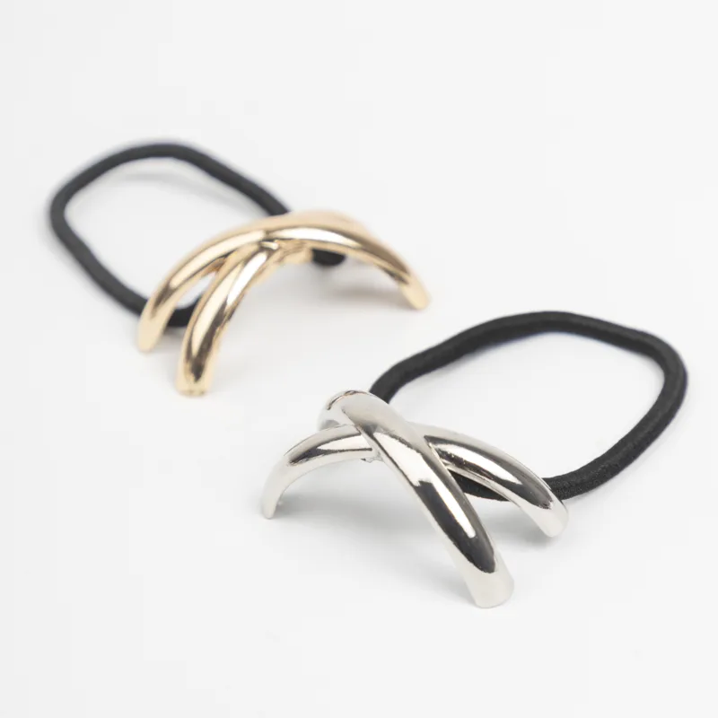 Colita Ponycuff- City Girl