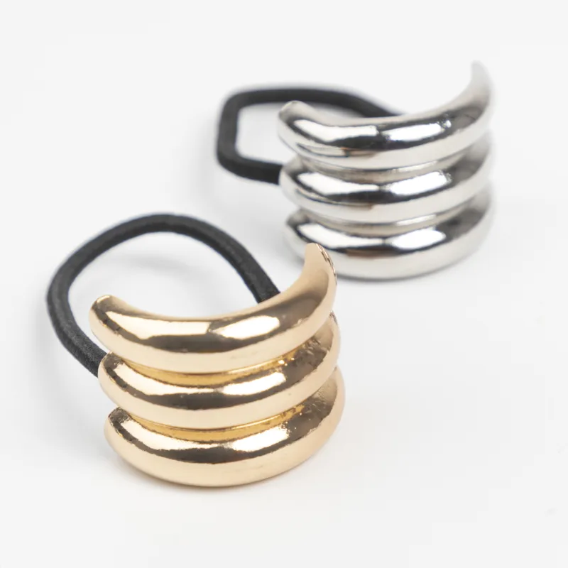 Colita Ponycuff- City Girl