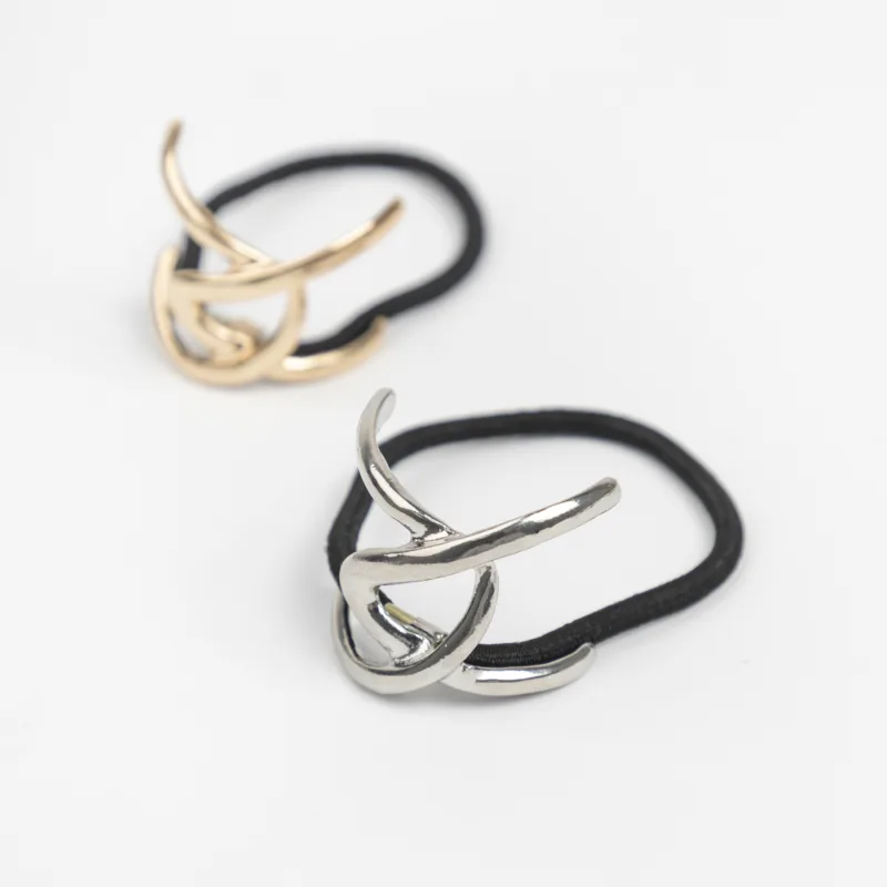 Colita Ponycuff- City Girl