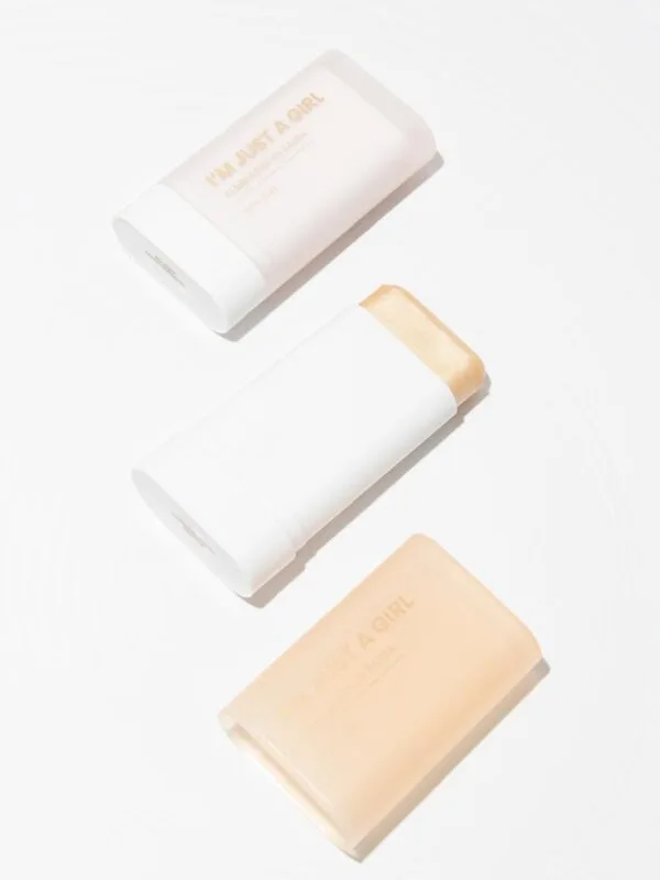 I'M JUST A GIRL ILUMINADOR EN BARRA