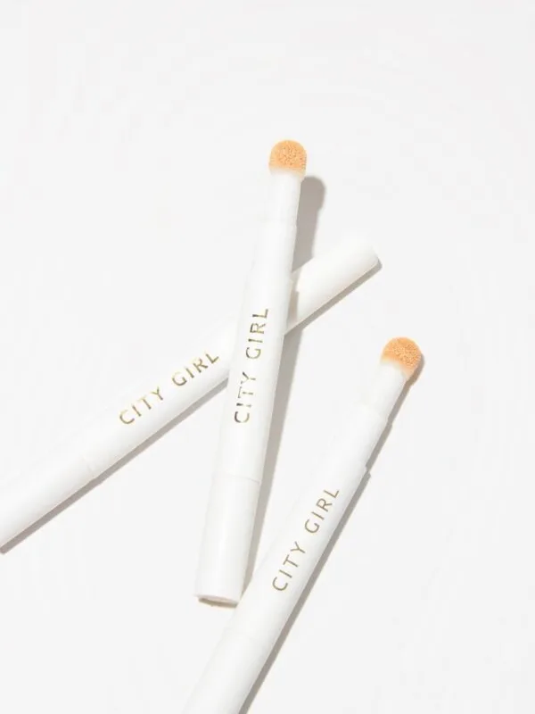 I'M JUST A GIRL CORRECTOR LIQUIDO