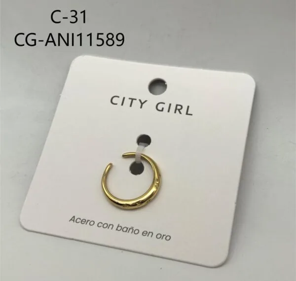 ANILLO DE ACERO BAÑADO EN ORO CITY GIRL