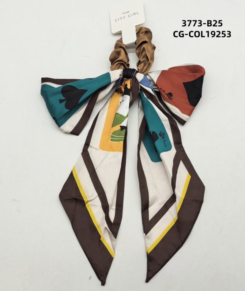 COLITA CON PAÑUELO DE SEDA