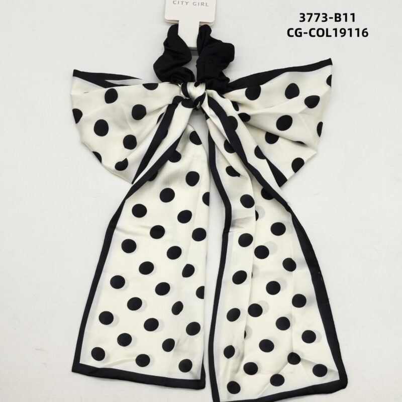 COLITA CON PAÑUELO DE SEDA