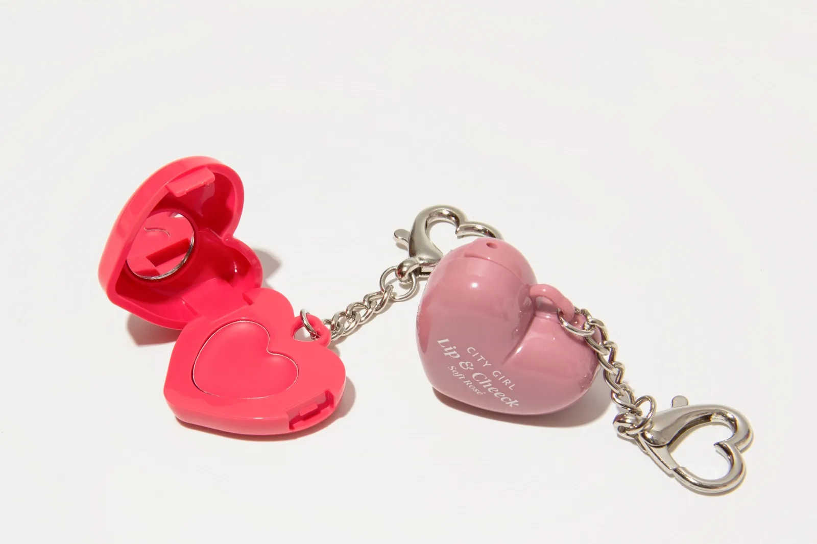 LIP & CHEECK RUBOR/LABIAL EN CREMA LLAVERO CORAZÓN 1GR