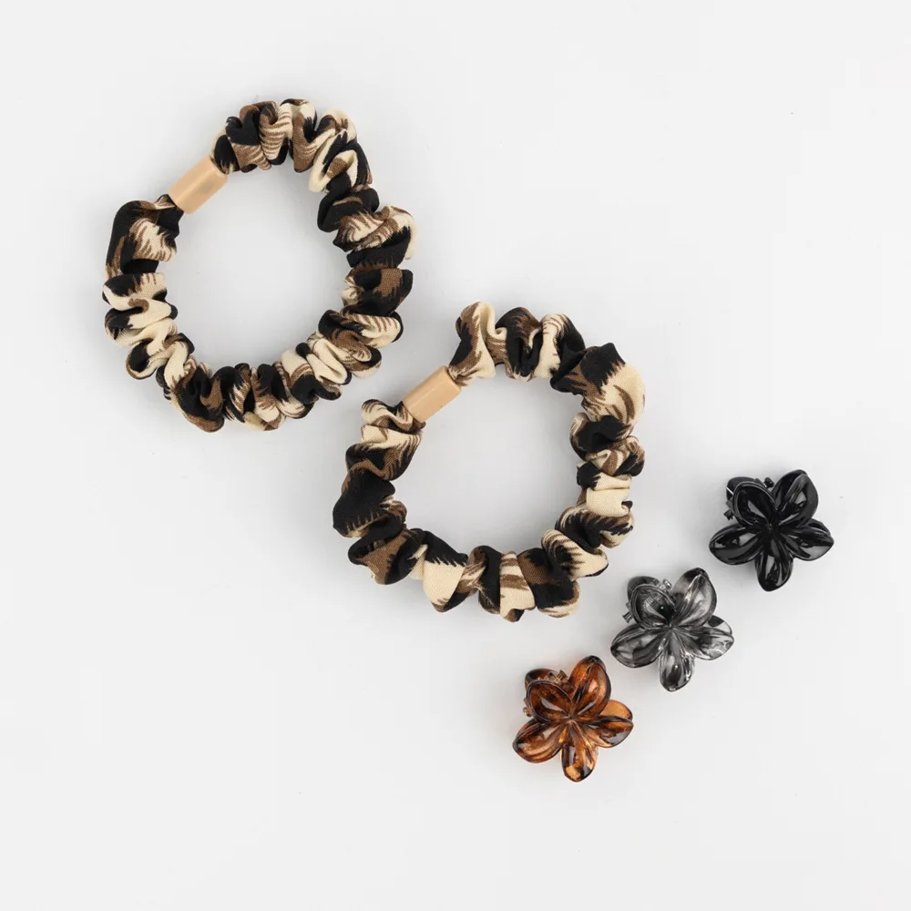 KIT DE COLITA Y HEBILLA ANIMAL PRINT FLORCITA