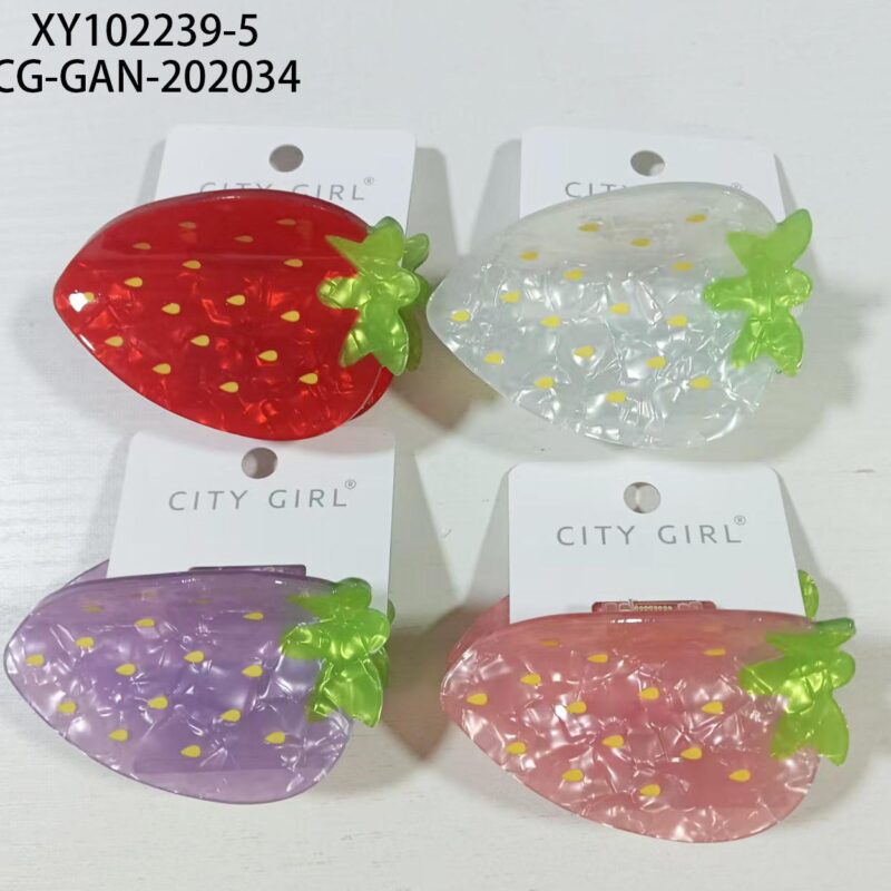 BROCHE PARA EL PELO DE FRUTILLA