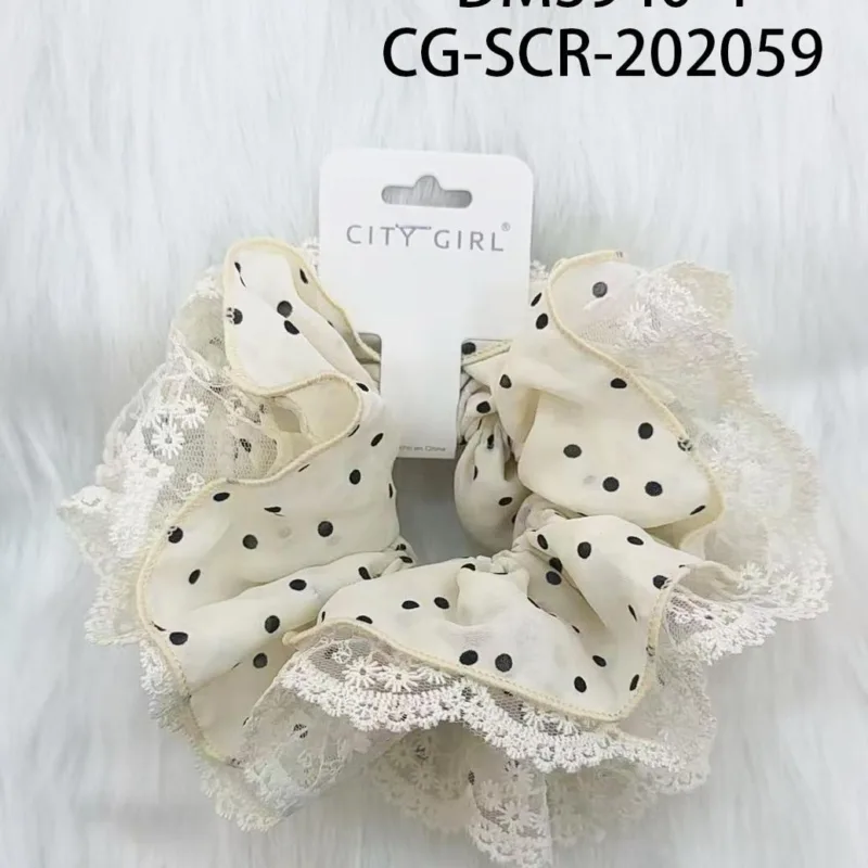 COLITA SCRUNCHIE COQUETTE PUNTITOS