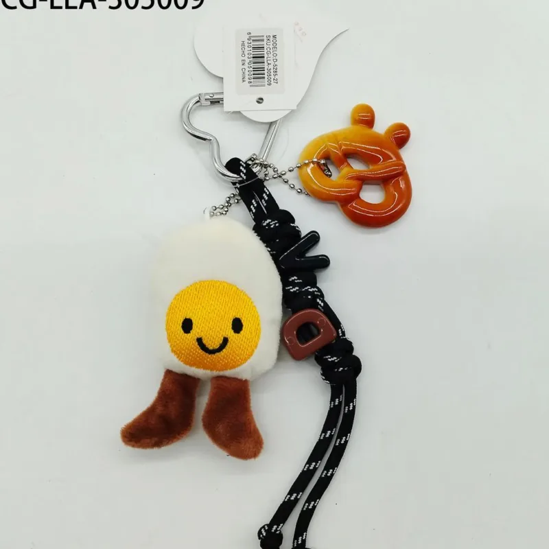 LLAVERO DE HUEVO CON PRETZEL