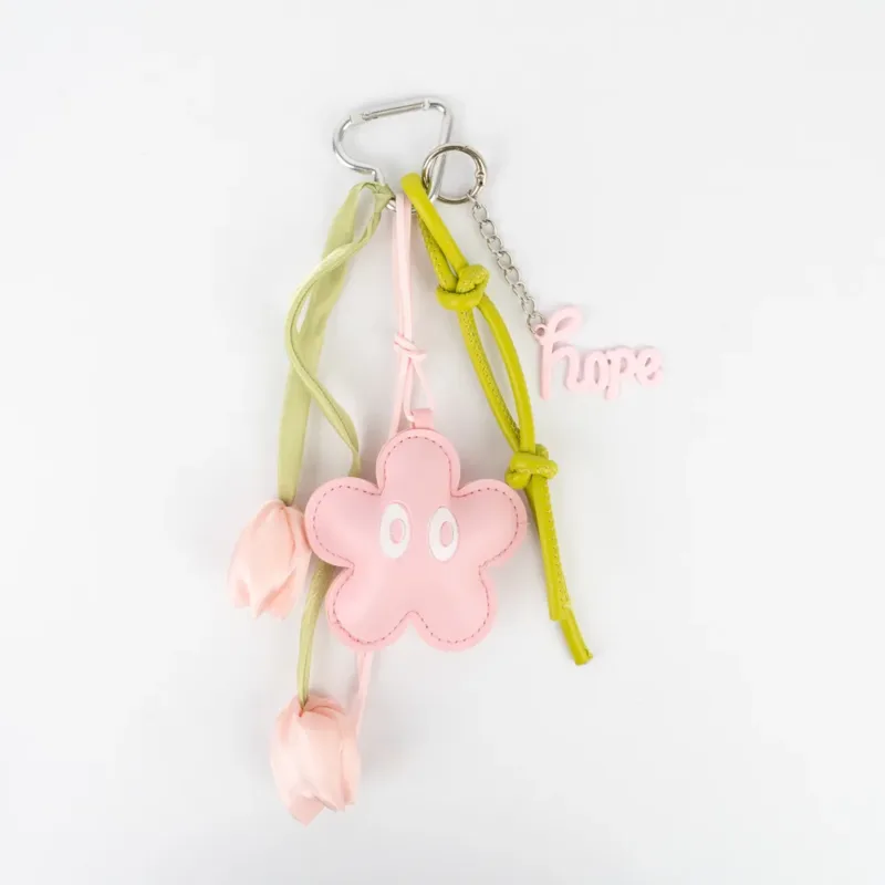 LLAVERO DE FLOR Y TULIPANES