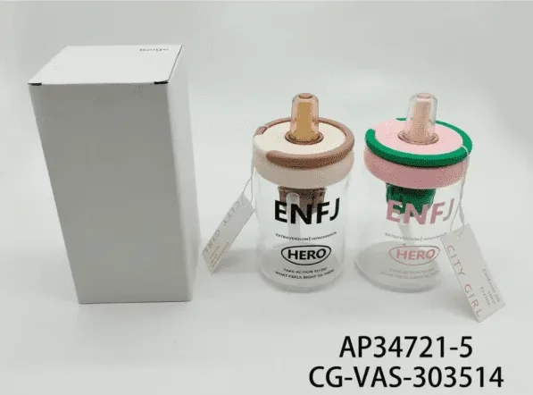 VASO DE VIDRIO DECORADO