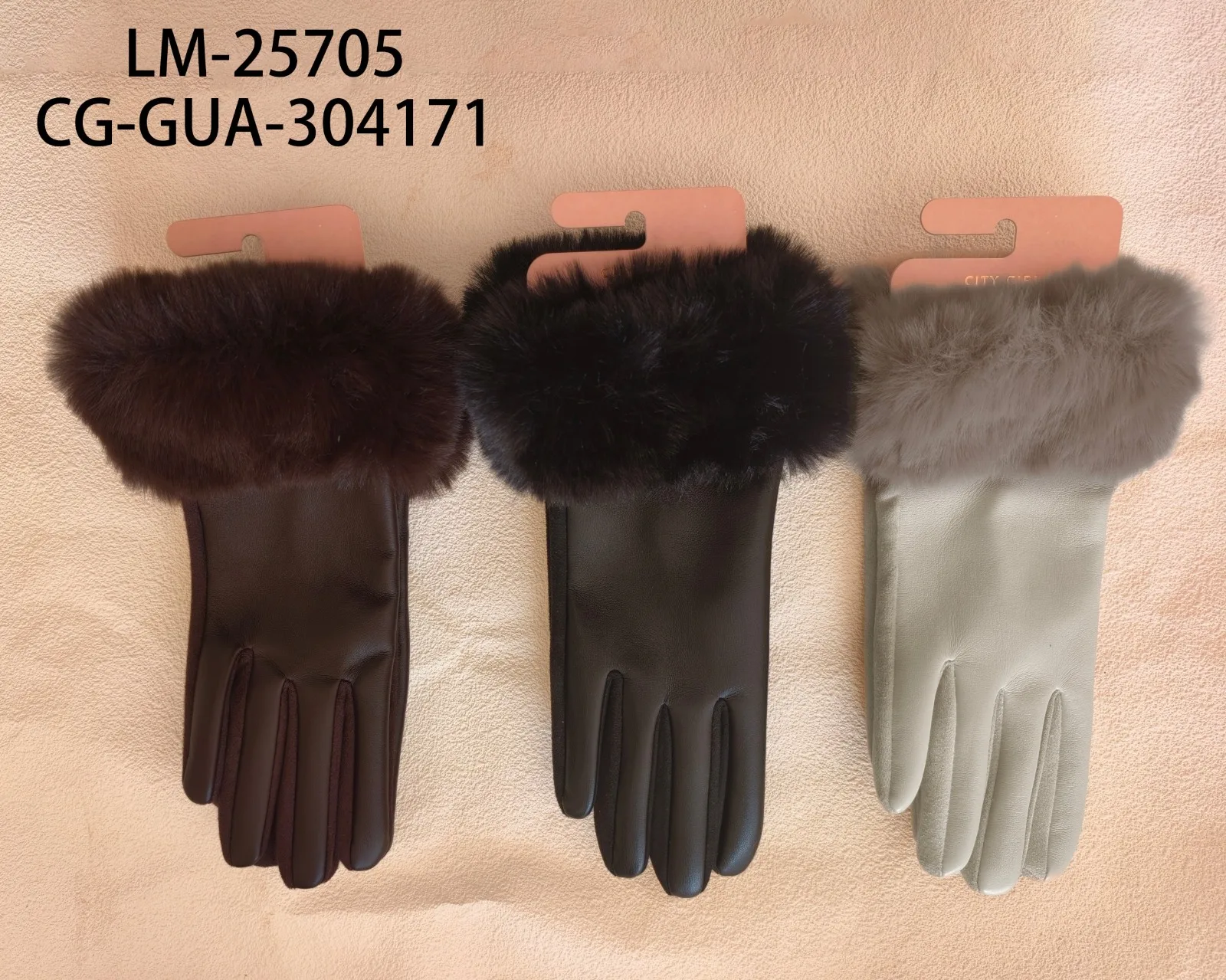 GUANTES DE CUERINA CON PELUCHITO