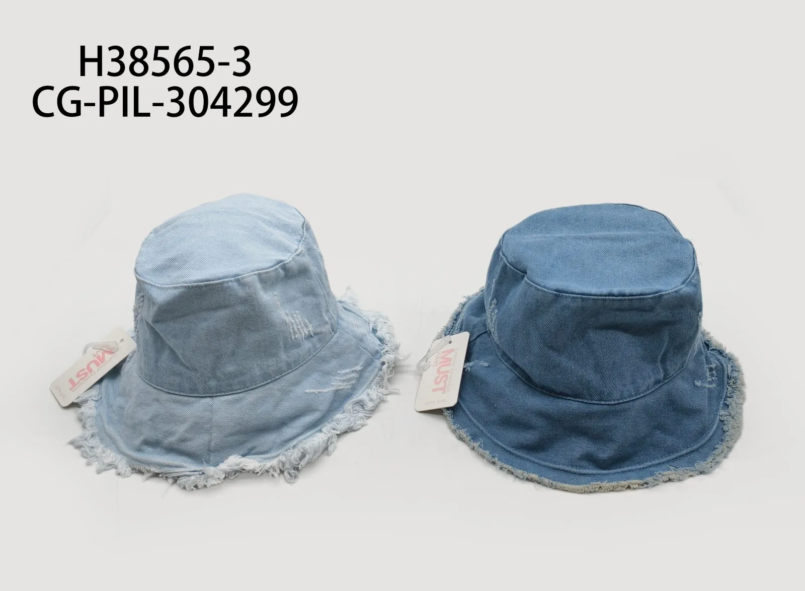 PILUSO TIPO JEANS CON ROTURA
